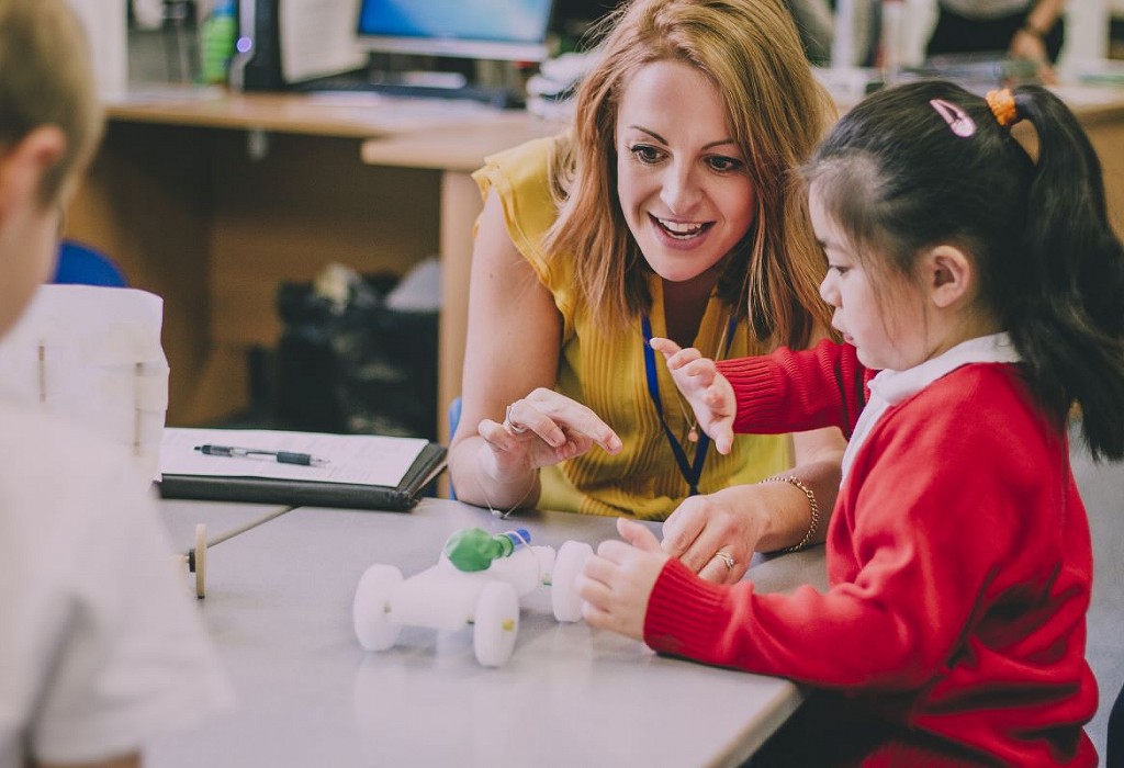 tefl jobs manchester tefl uk