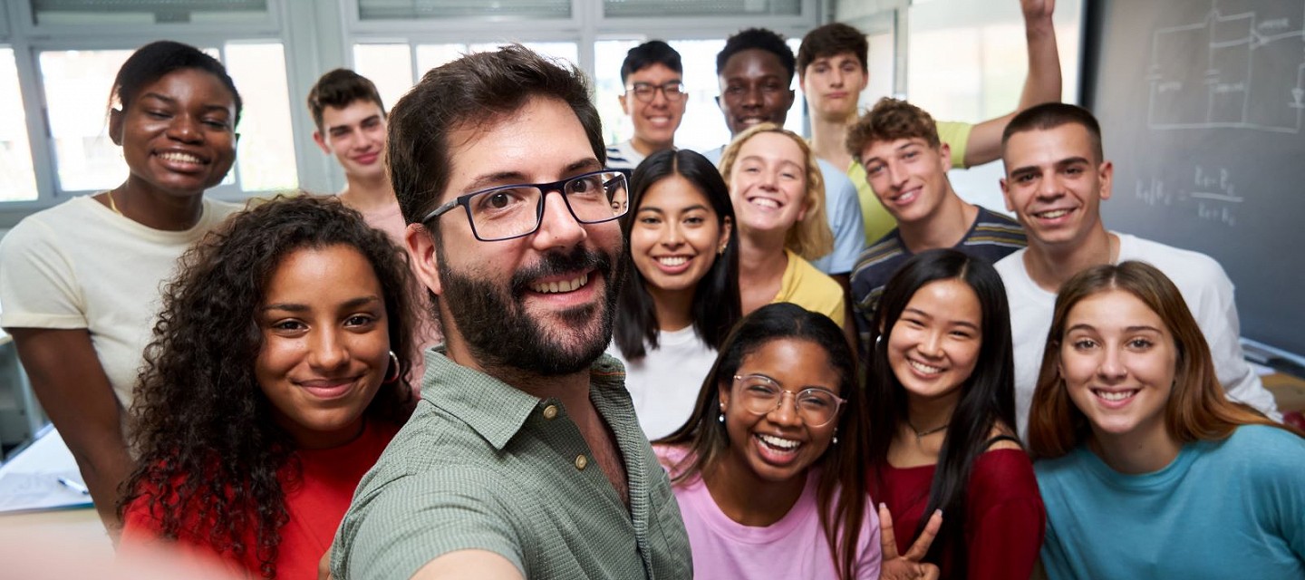 how much can you earn as a tefl teacher